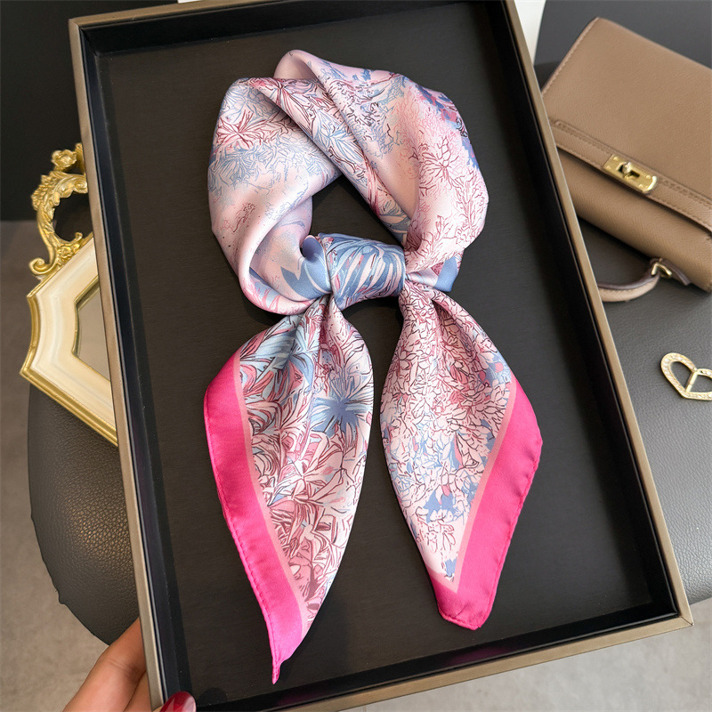 Luxury Bags China - 여성용 고급 디자인 프린트 스카프, 실크