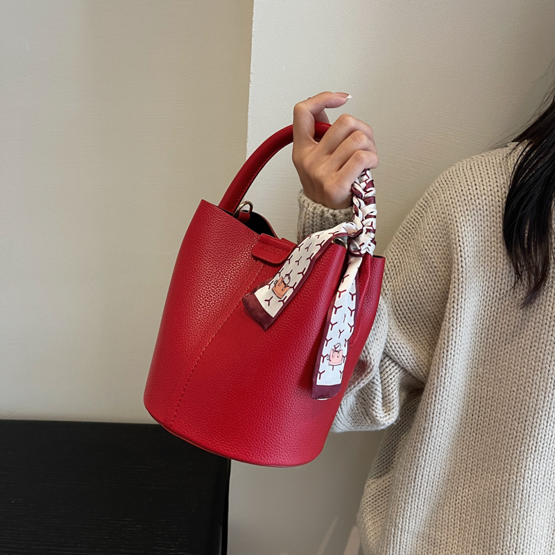 레드 PU 버킷 숄더백, 크로스바디 백, 블랙 럭셔리  - Luxury Bags On Sales 리뷰 및 가격