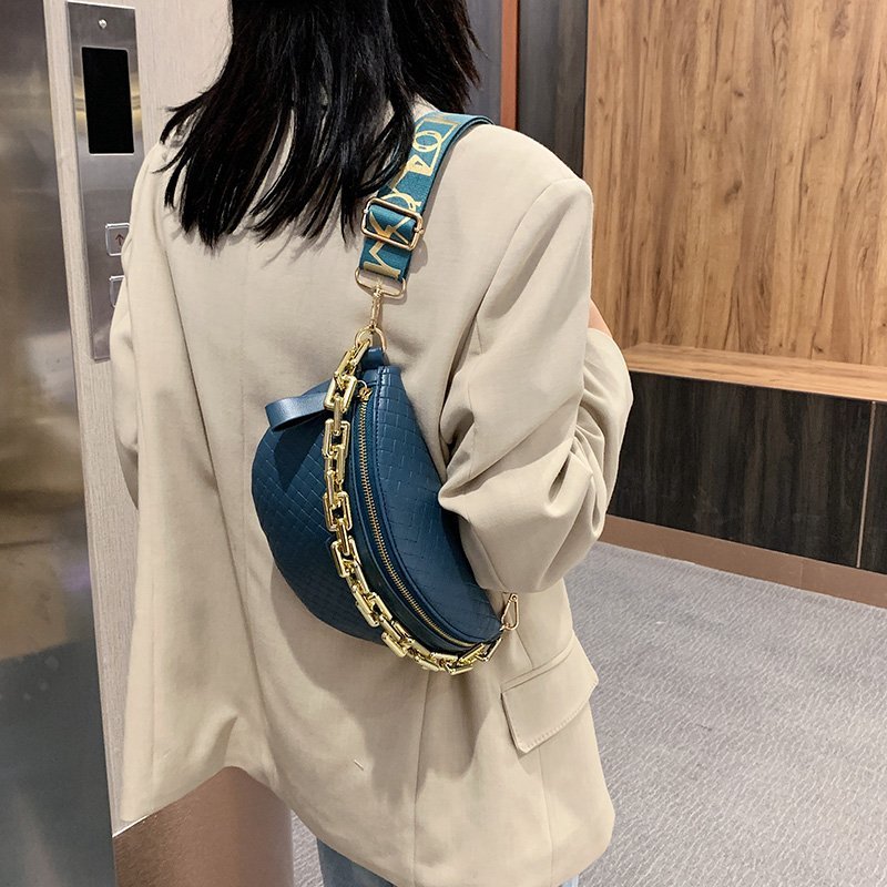 여성을위한 새로운 럭셔리 체인 가슴 가방 고품질 PU  - Luxury Bags Cute 리뷰 및 가격