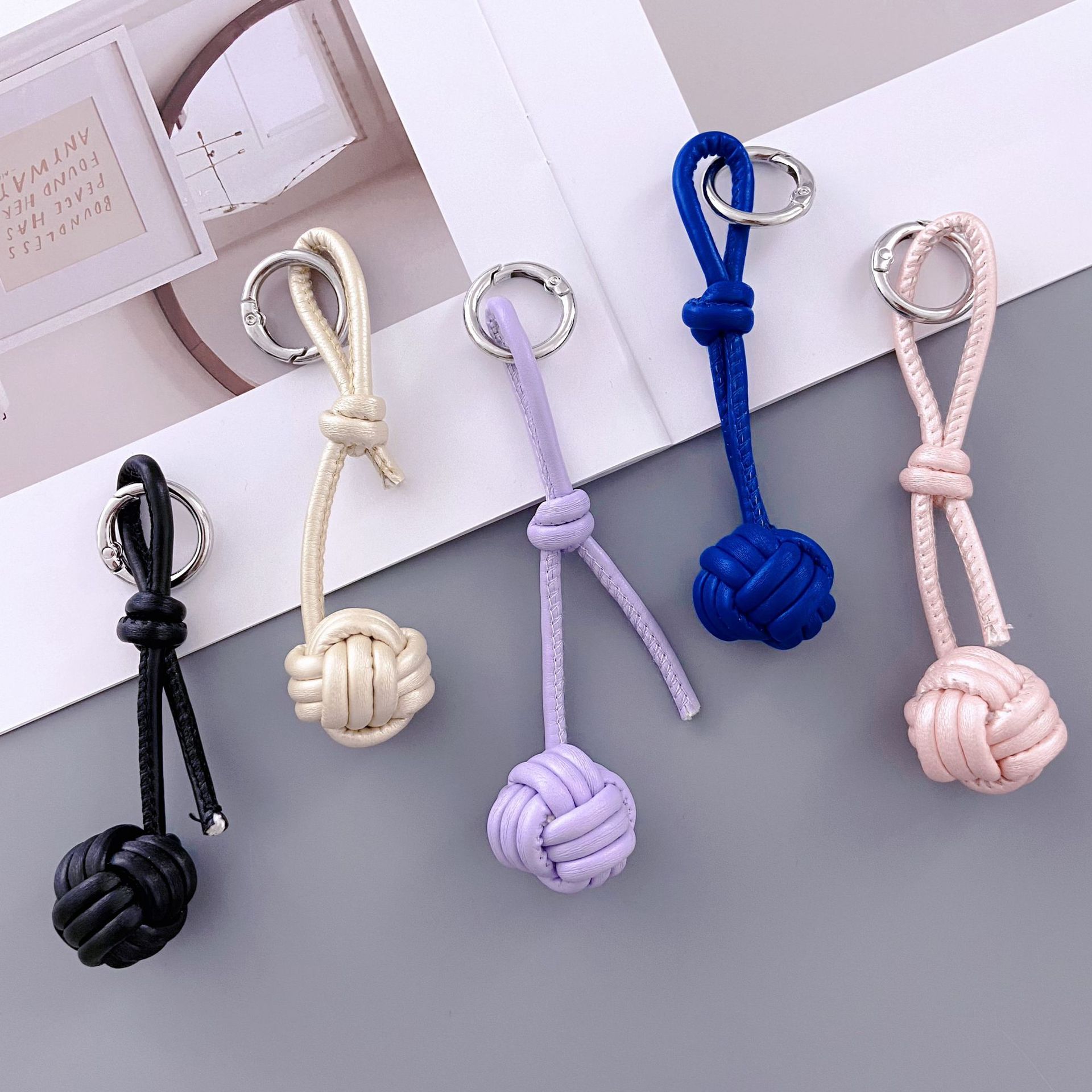 가방 장식, 일본 하라주쿠 스타일, 볼 모양, 다용도  - Luxury Japanese Bags Brands 리뷰 및 가격