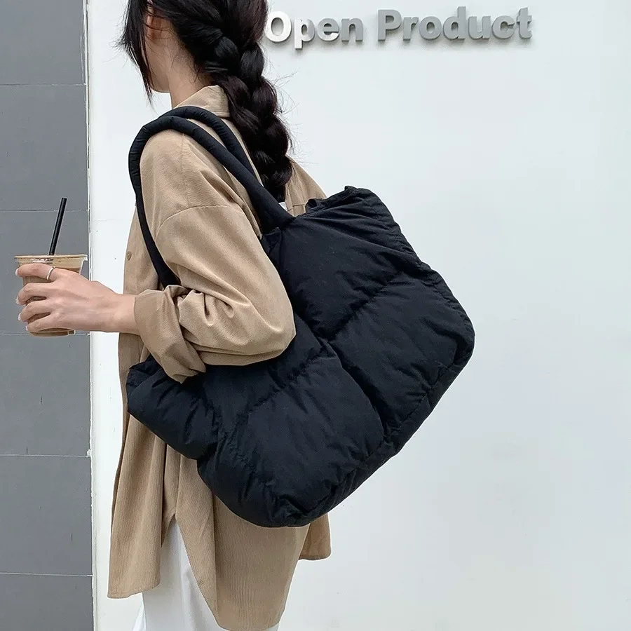 코튼 패딩 토트 대형 퀼트 여성 숄더 백 푹신한 공간  - Luxury Bags Tote 리뷰 및 가격