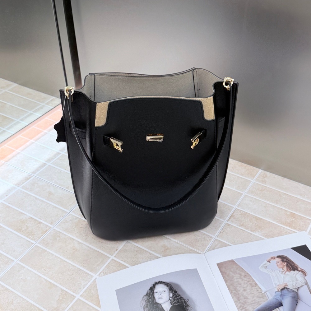 뉴 버킷백 올드 머니 스타일 대용량 토트백 독특한 질감 - Luxury Bags Leather 리뷰 및 가격