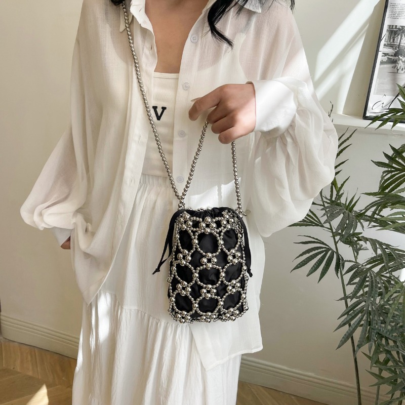 화이트 비즈 버킷 숄더 및 크로스바디 백 여성을 위한  - Luxury Bags On Sales 리뷰 및 가격