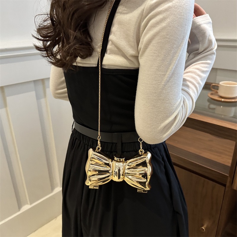 럭셔리 패션 메탈 미니 핸드백 리본 클라스프 장식 유럽 - Luxury Bags China 리뷰 및 가격